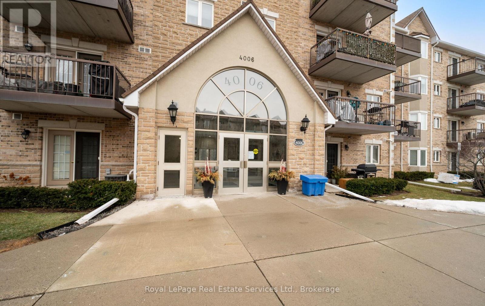 409 - 4006 Kilmer Drive, Burlington, Ontario  L7M 4W4 - Photo 2 - W13682346
