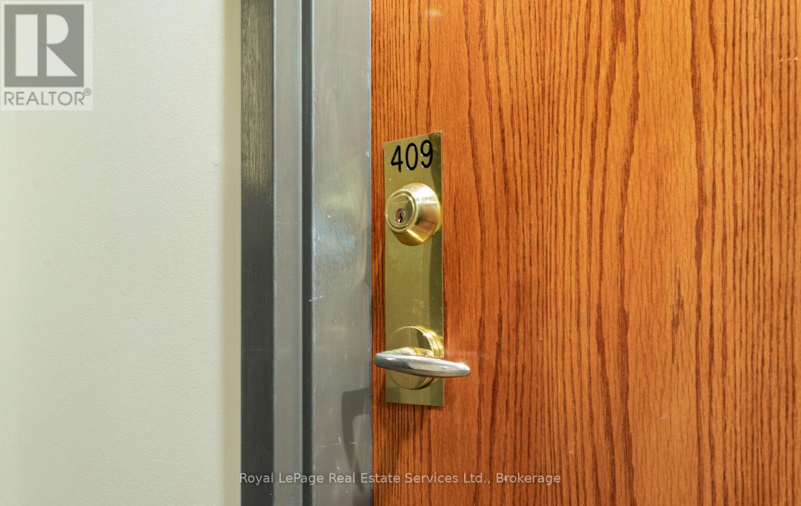 409 - 4006 Kilmer Drive, Burlington, Ontario  L7M 4W4 - Photo 3 - W13682346