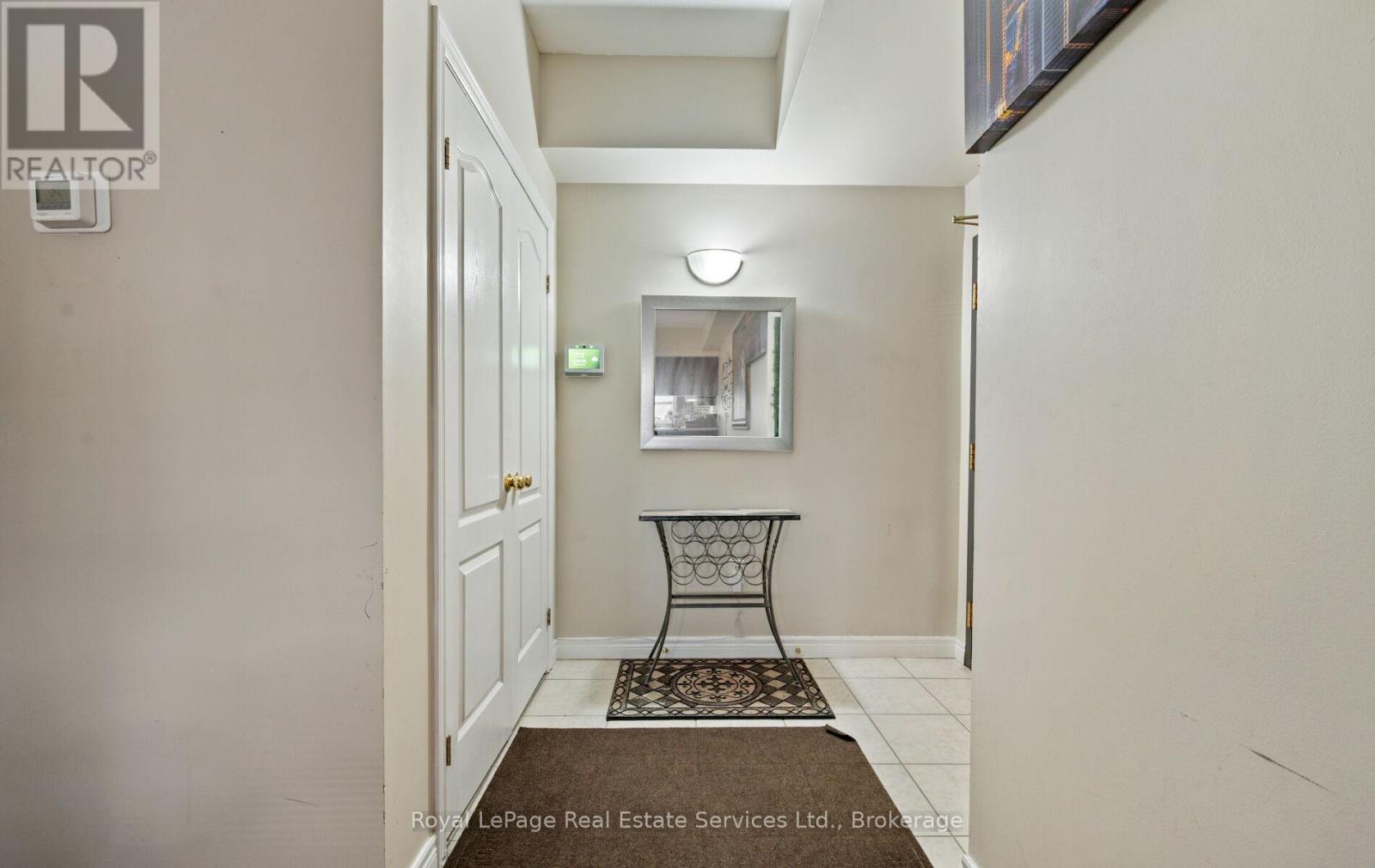 409 - 4006 Kilmer Drive, Burlington, Ontario  L7M 4W4 - Photo 4 - W13682346