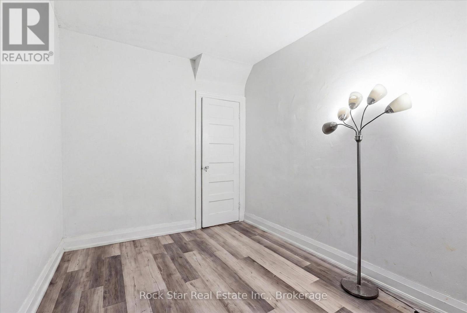 1259 Davenport Road, Toronto, Ontario  M6H 2H2 - Photo 18 - W13682438