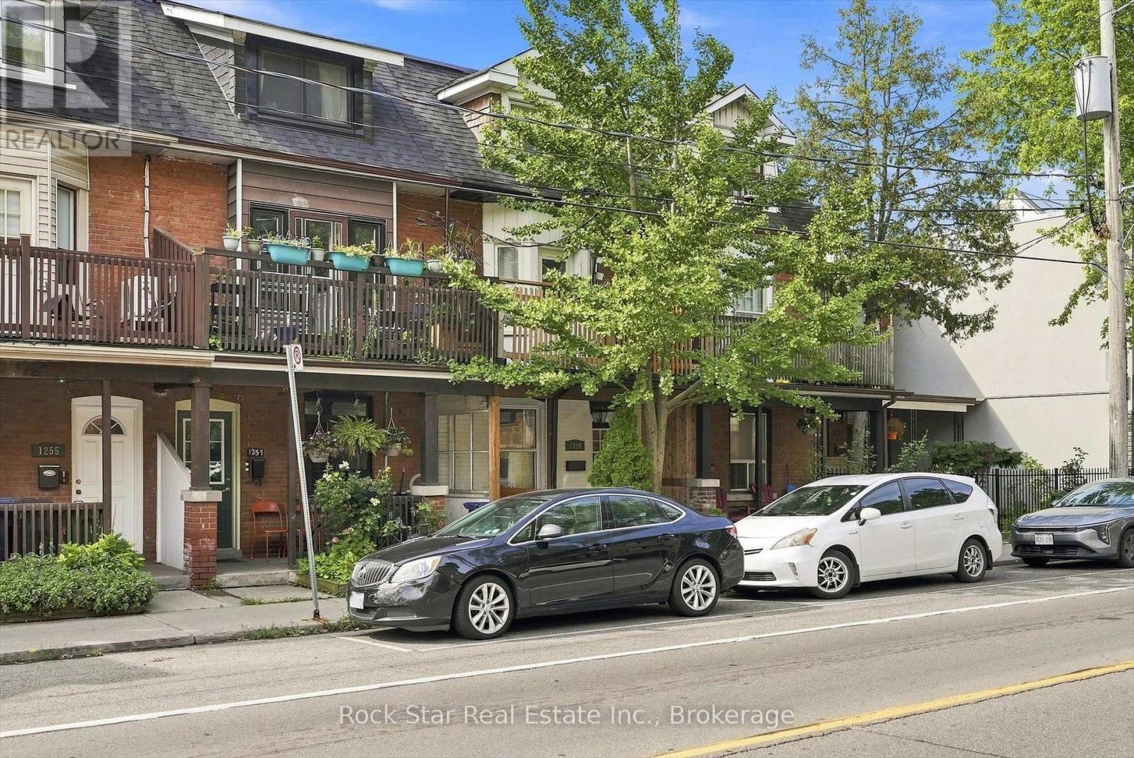 1259 Davenport Road, Toronto, Ontario  M6H 2H2 - Photo 2 - W13682438