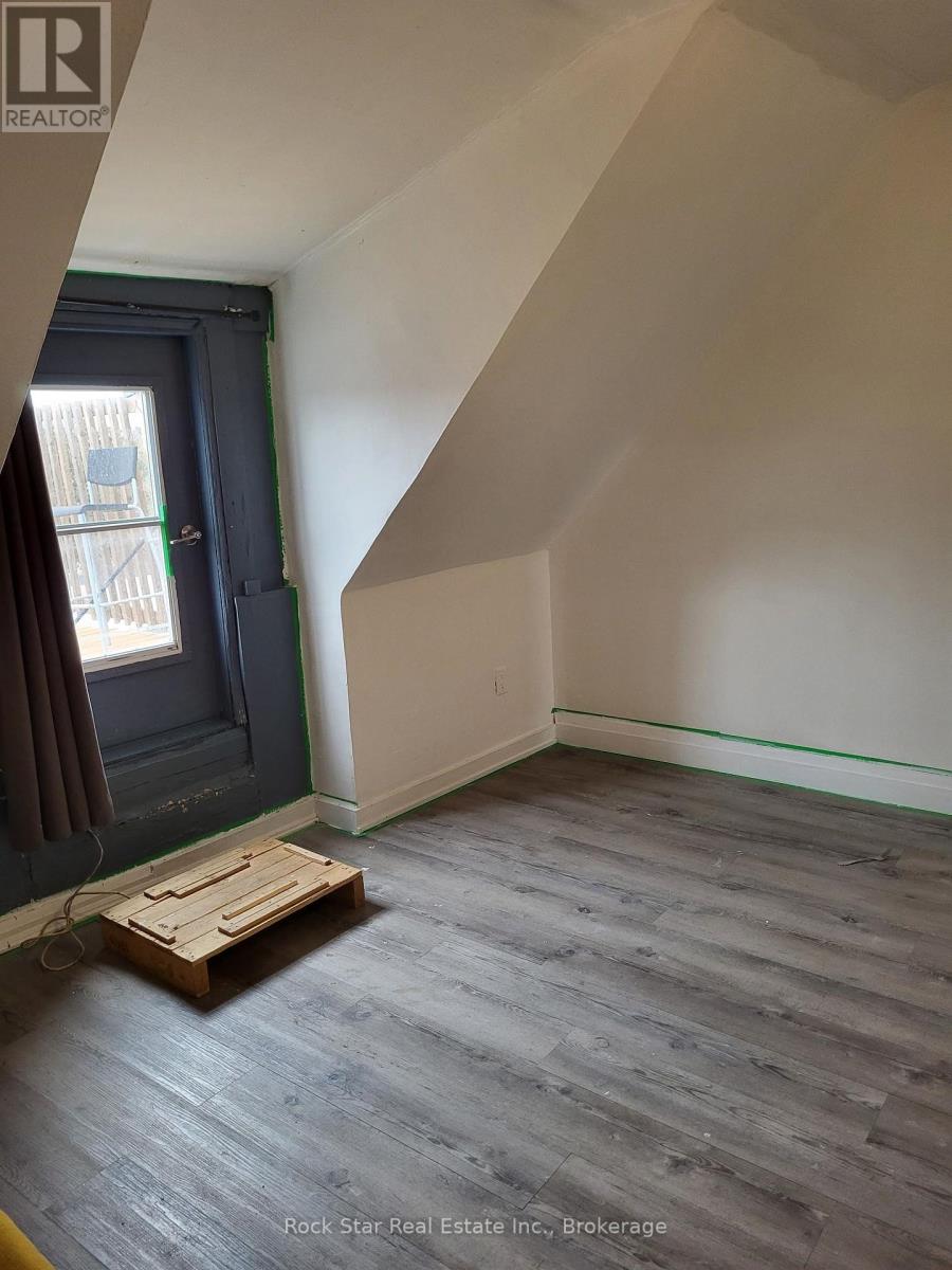 1259 Davenport Road, Toronto, Ontario  M6H 2H2 - Photo 22 - W13682438