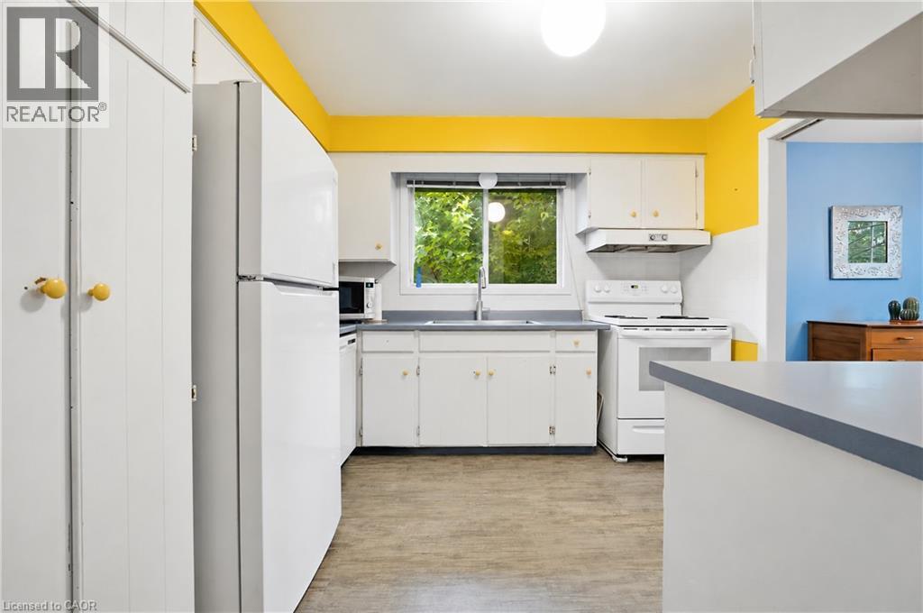 11 Kimbermount Drive, St. Catharines, Ontario  L2N 5V7 - Photo 13 - 40856245