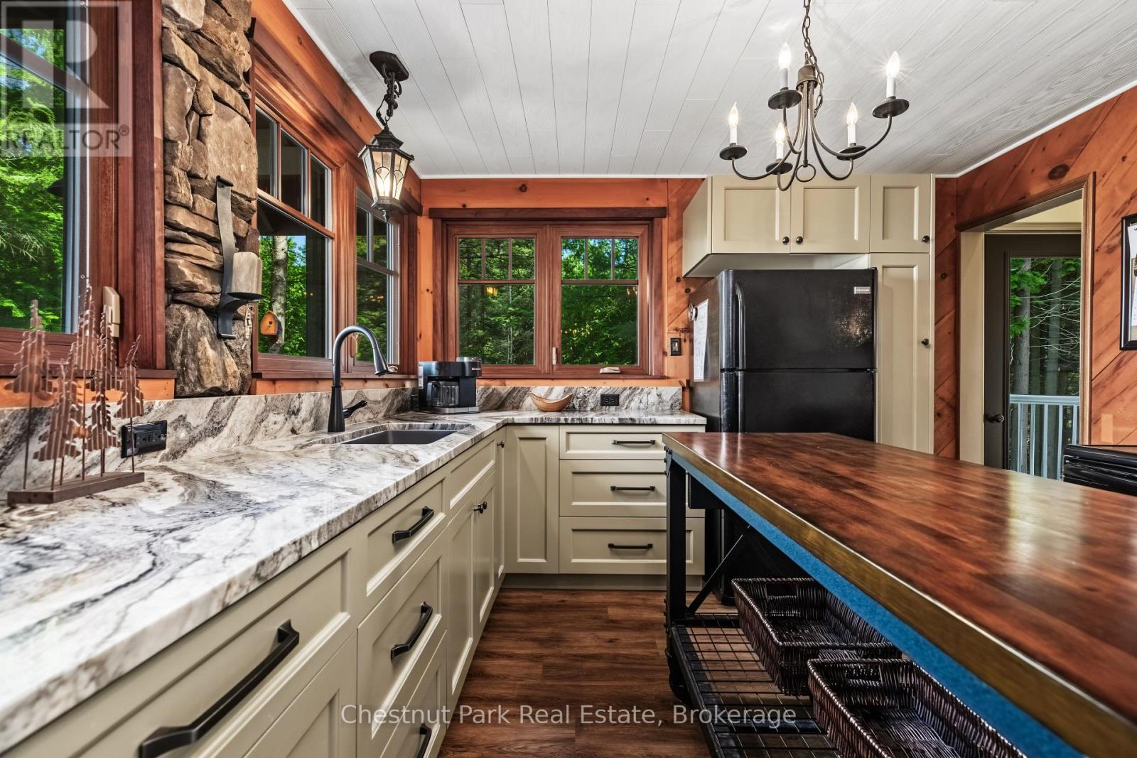 100 Forbes Road, Northern Bruce Peninsula, Ontario  N0H 2T0 - Photo 33 - X13682390