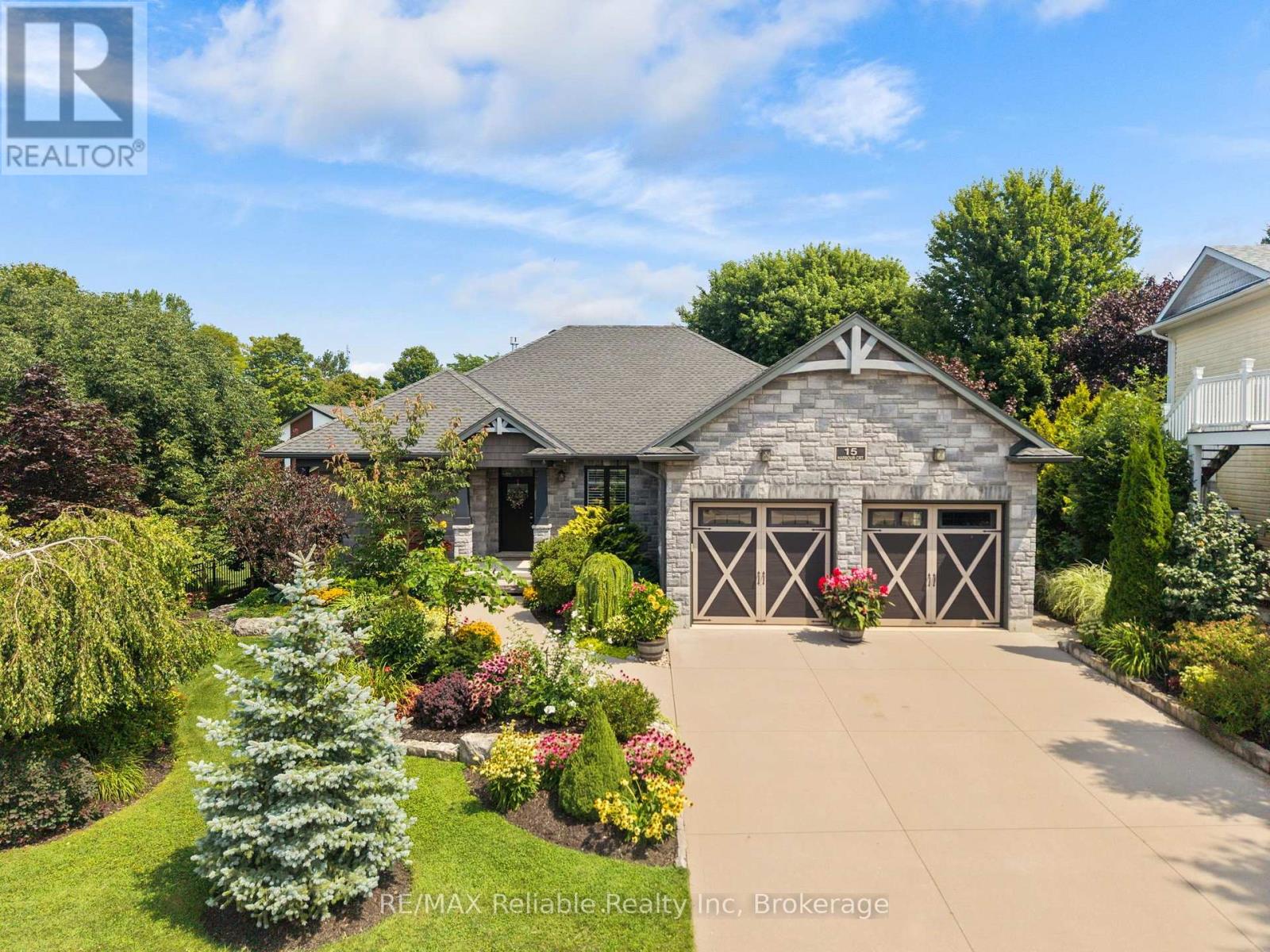 15 HARBOUR COURT, bluewater (bayfield), Ontario