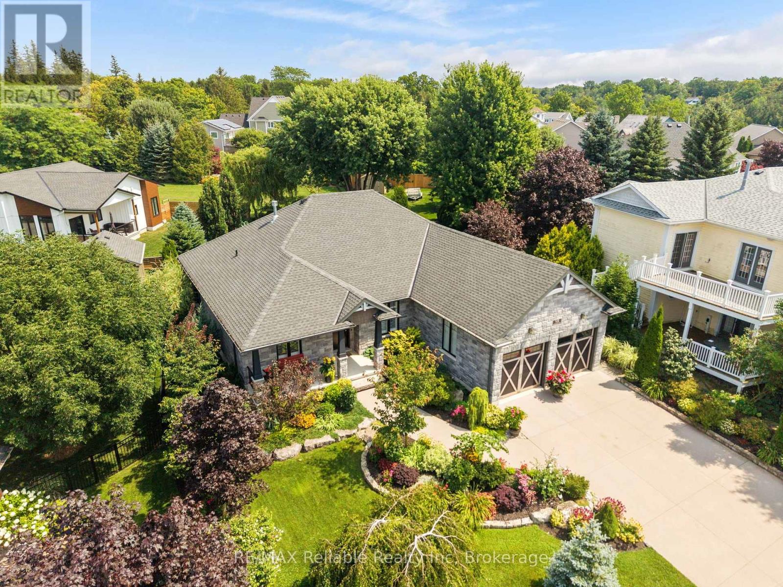 15 Harbour Court, Bluewater (Bayfield), Ontario  N0M 1G0 - Photo 3 - X13682400
