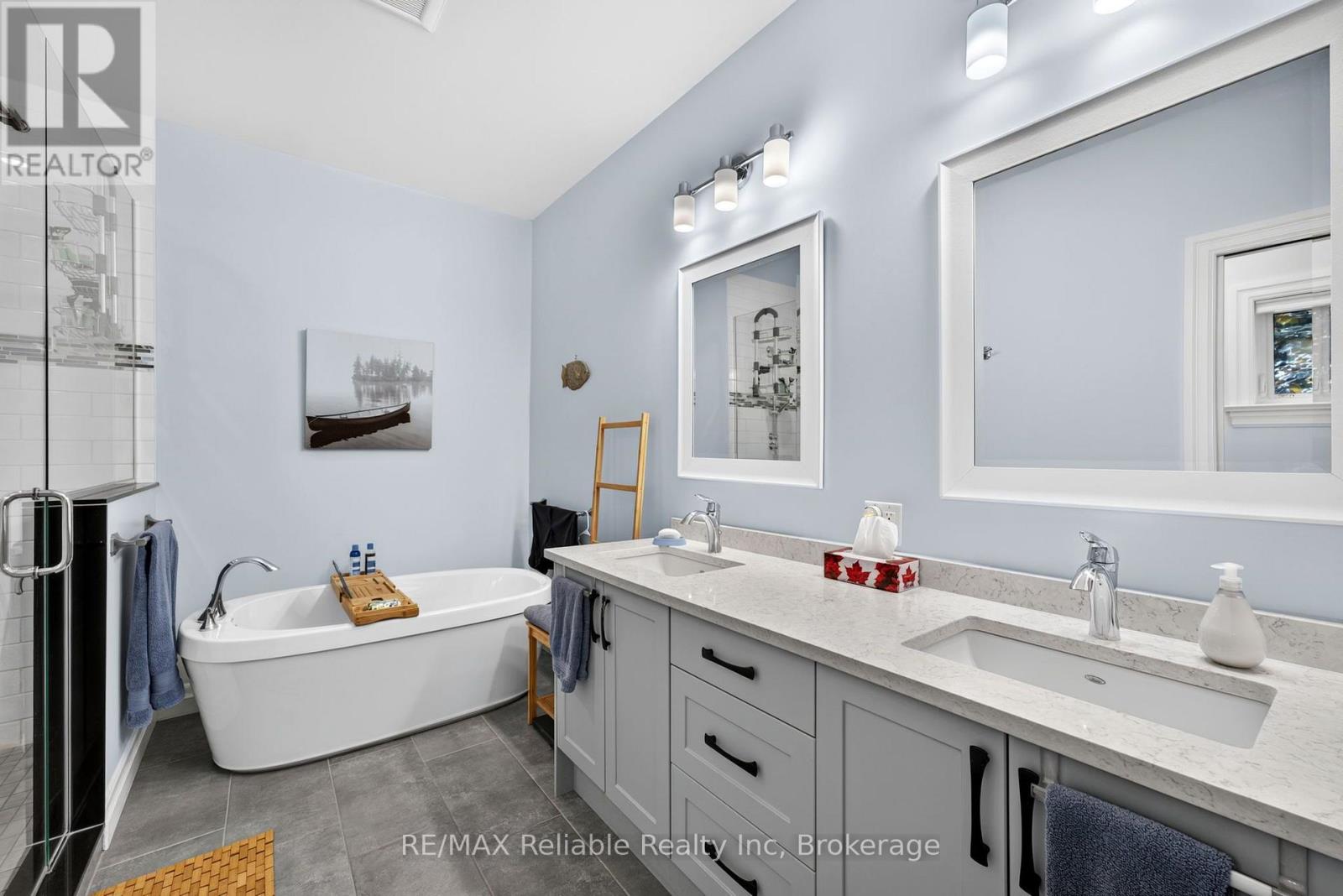 15 Harbour Court, Bluewater (Bayfield), Ontario  N0M 1G0 - Photo 32 - X13682400