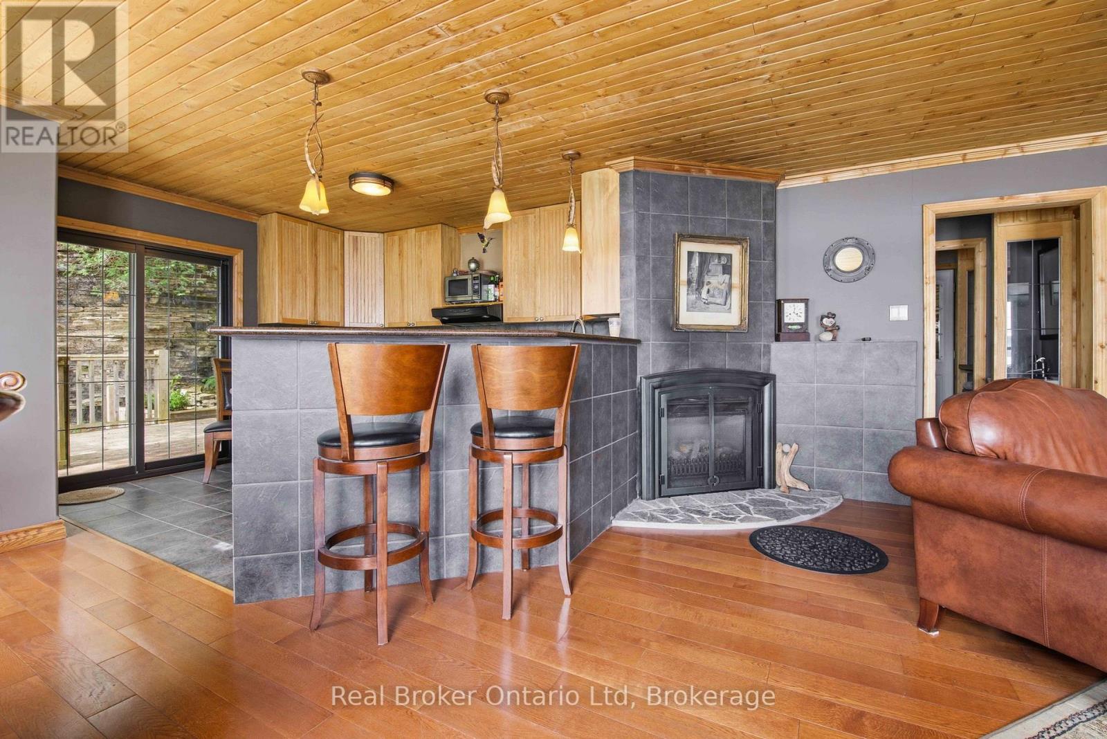 574 Mallory Beach Road, South Bruce Peninsula, Ontario  N0H 2T0 - Photo 26 - X13682406