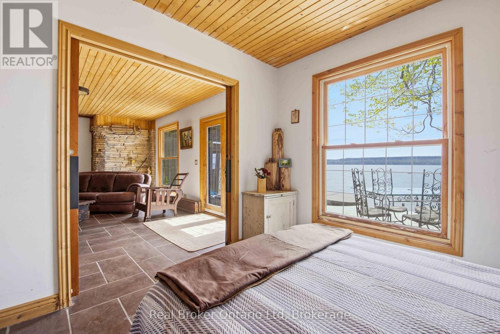 574 Mallory Beach Road, South Bruce Peninsula, Ontario  N0H 2T0 - Photo 39 - X13682406