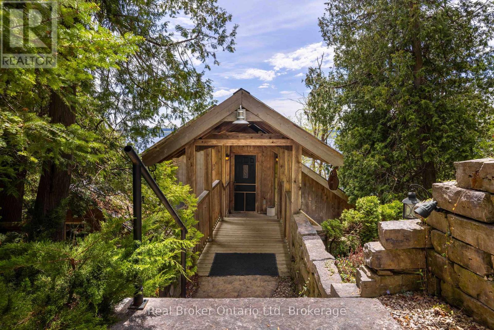 574 Mallory Beach Road, South Bruce Peninsula, Ontario  N0H 2T0 - Photo 6 - X13682406