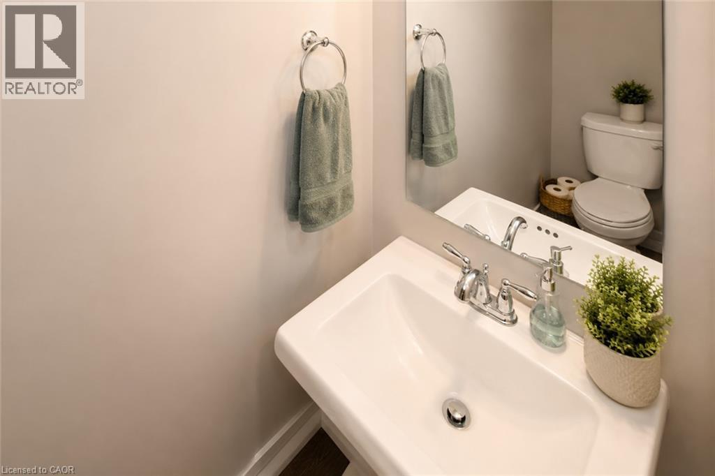 231 Westbank Trail, Stoney Creek, Ontario  L8J 0H4 - Photo 5 - 40854385