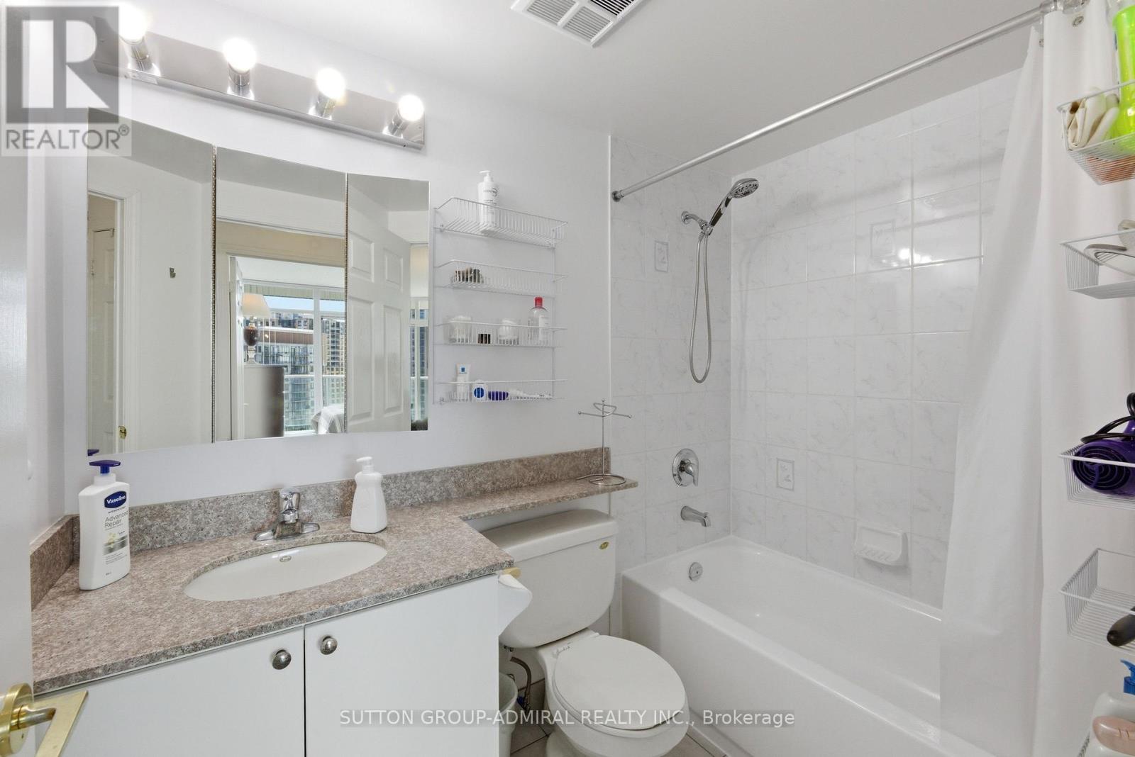 1403 - 5500 Yonge Street, Toronto, Ontario  M2N 7L1 - Photo 8 - C13682332