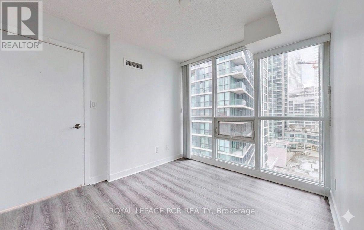 904 - 33 Bay Street, Toronto, Ontario  M5J 2Z3 - Photo 8 - C13682416