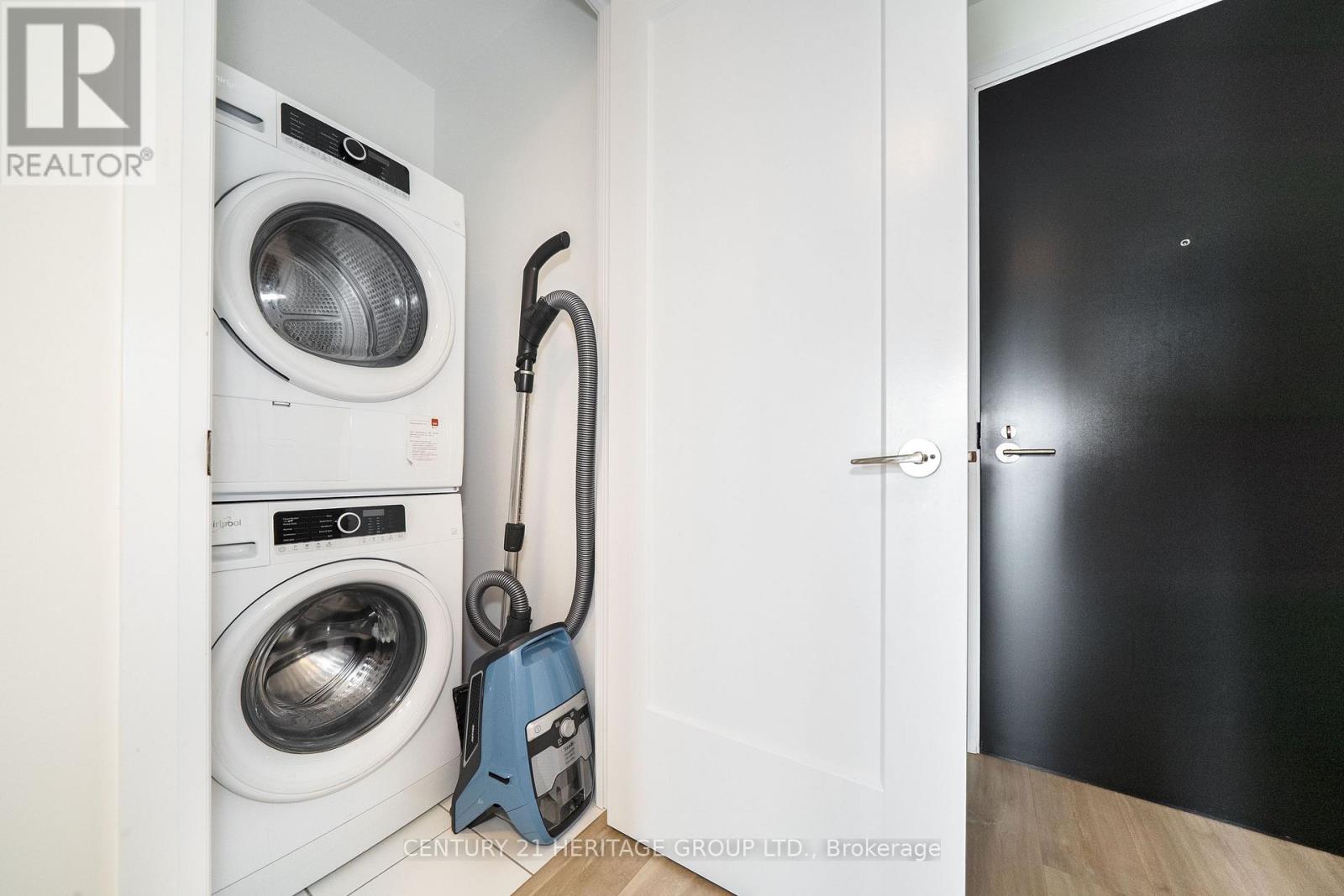 2911 - 101 Erskine Avenue, Toronto, Ontario  M4P 0C5 - Photo 15 - C13682424