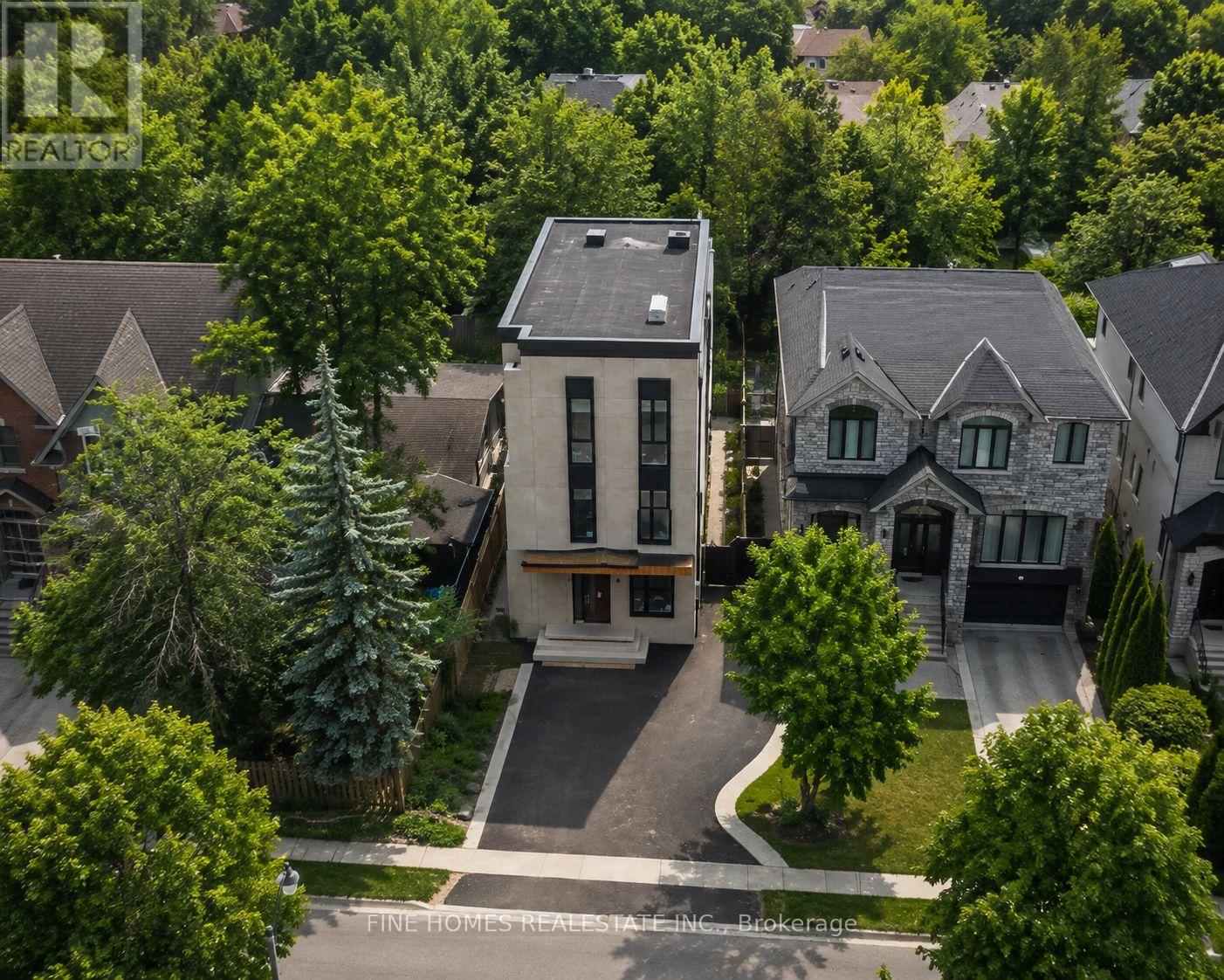 47 Yonge Boulevard, Toronto, Ontario  M5M 3G7 - Photo 1 - C13682432