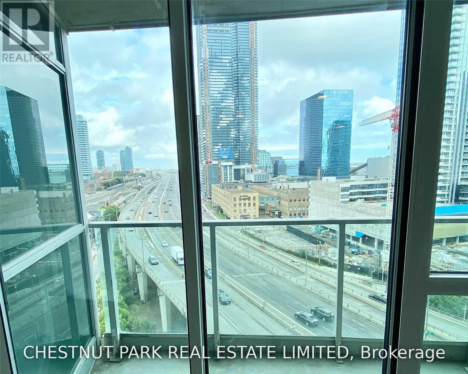 1310 - 18 Yonge Street, Toronto, Ontario  M5E 1Z8 - Photo 6 - C13682502