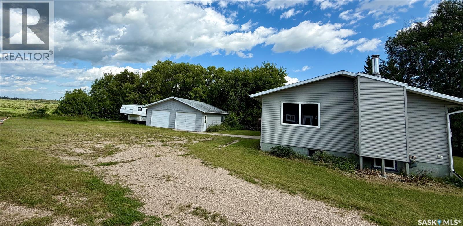 203 2nd, Stenen, Saskatchewan  S0A 3X0 - Photo 2 - SK023939