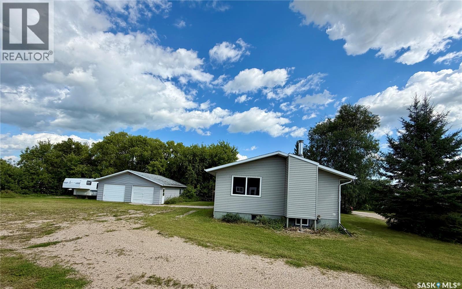 203 2nd, Stenen, Saskatchewan  S0A 3X0 - Photo 3 - SK023939