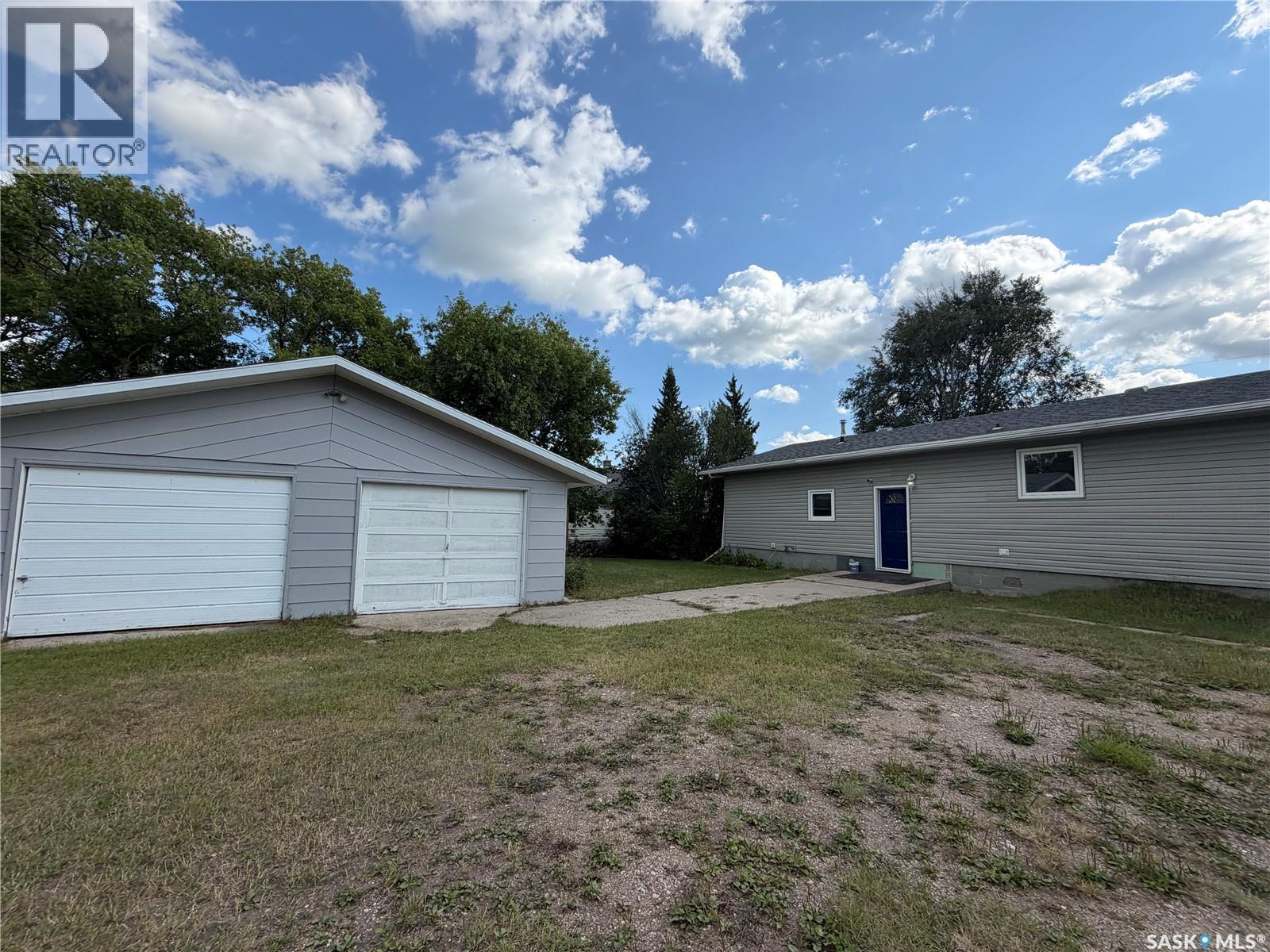 203 2nd, Stenen, Saskatchewan  S0A 3X0 - Photo 4 - SK023939