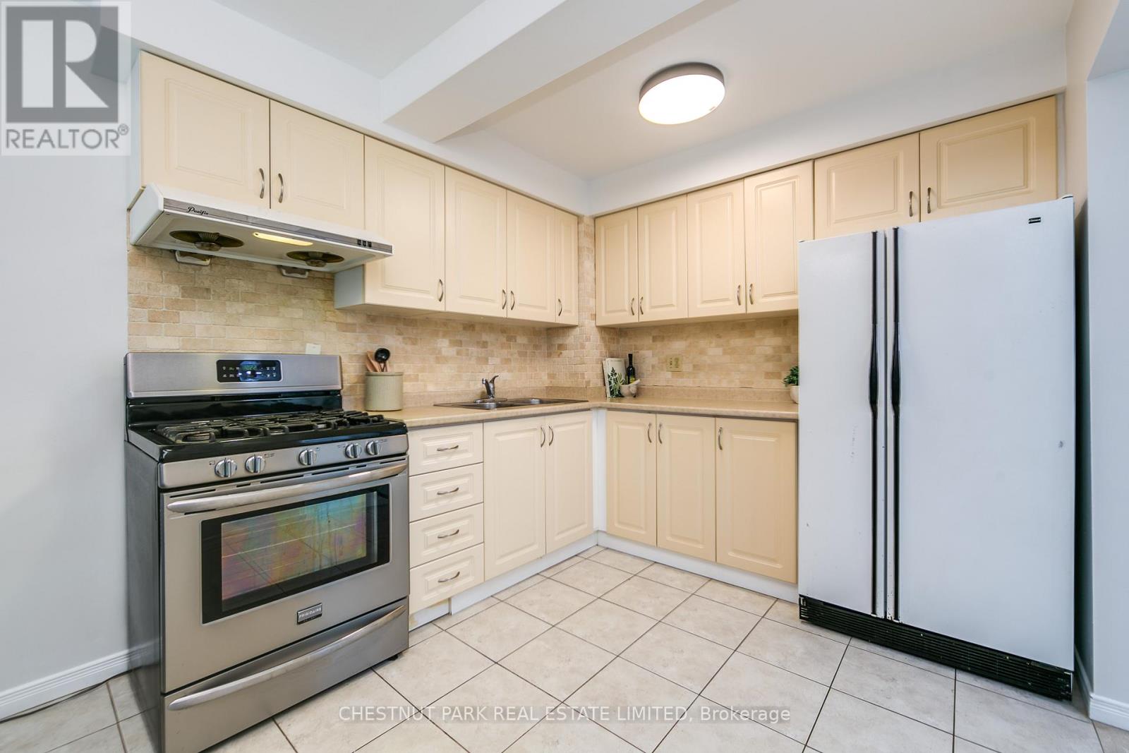 21 - 30 Chichester Place, Toronto, Ontario  M1T 3S5 - Photo 19 - E13682448