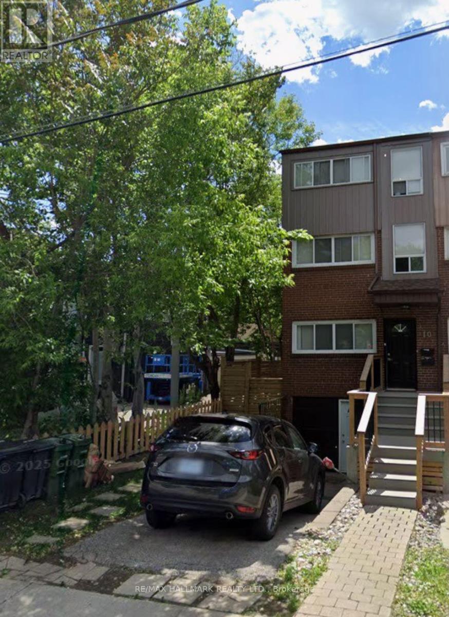 Lower - 10 Hamilton Street, Toronto, Ontario  M4M 2C5 - Photo 6 - E13682558