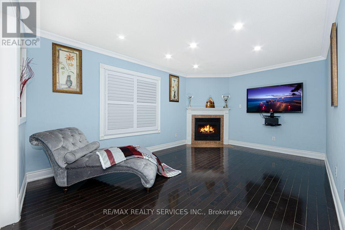 64 Strickland Drive, Ajax, Ontario  L1T 4A2 - Photo 16 - E13682574