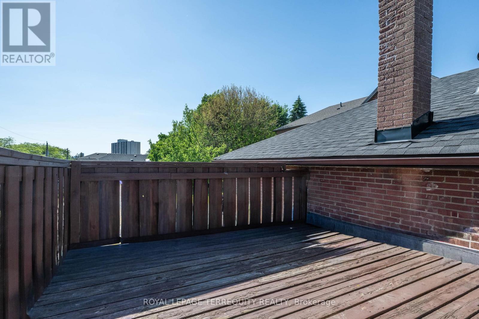 4 Harris Park Drive, Toronto, Ontario  M1L 2Z9 - Photo 41 - E13682578