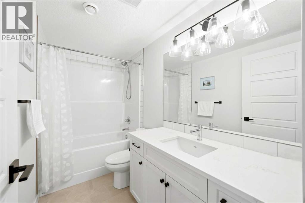 24 Monterra Landing, Cochrane Lake, Alberta  T4C 0G8 - Photo 36 - A2313042