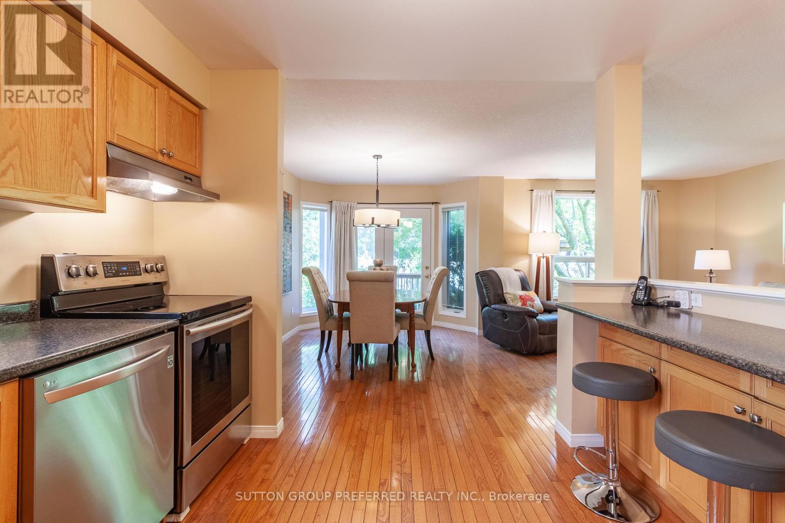 907 Blacksmith Street, London North, Ontario  N6H 5R5 - Photo 6 - X13682586