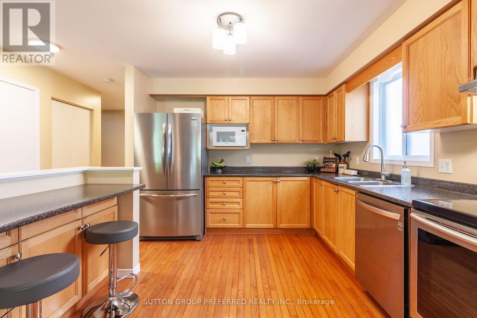 907 Blacksmith Street, London North, Ontario  N6H 5R5 - Photo 8 - X13682586