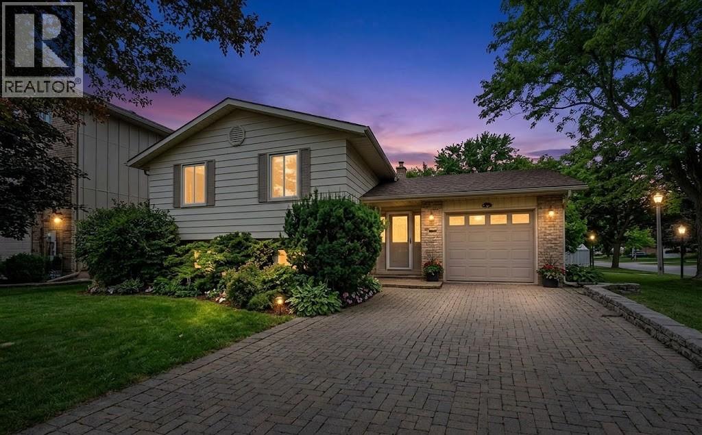 4084 Bluepoint DRIVE, Plympton-Wyoming, Ontario