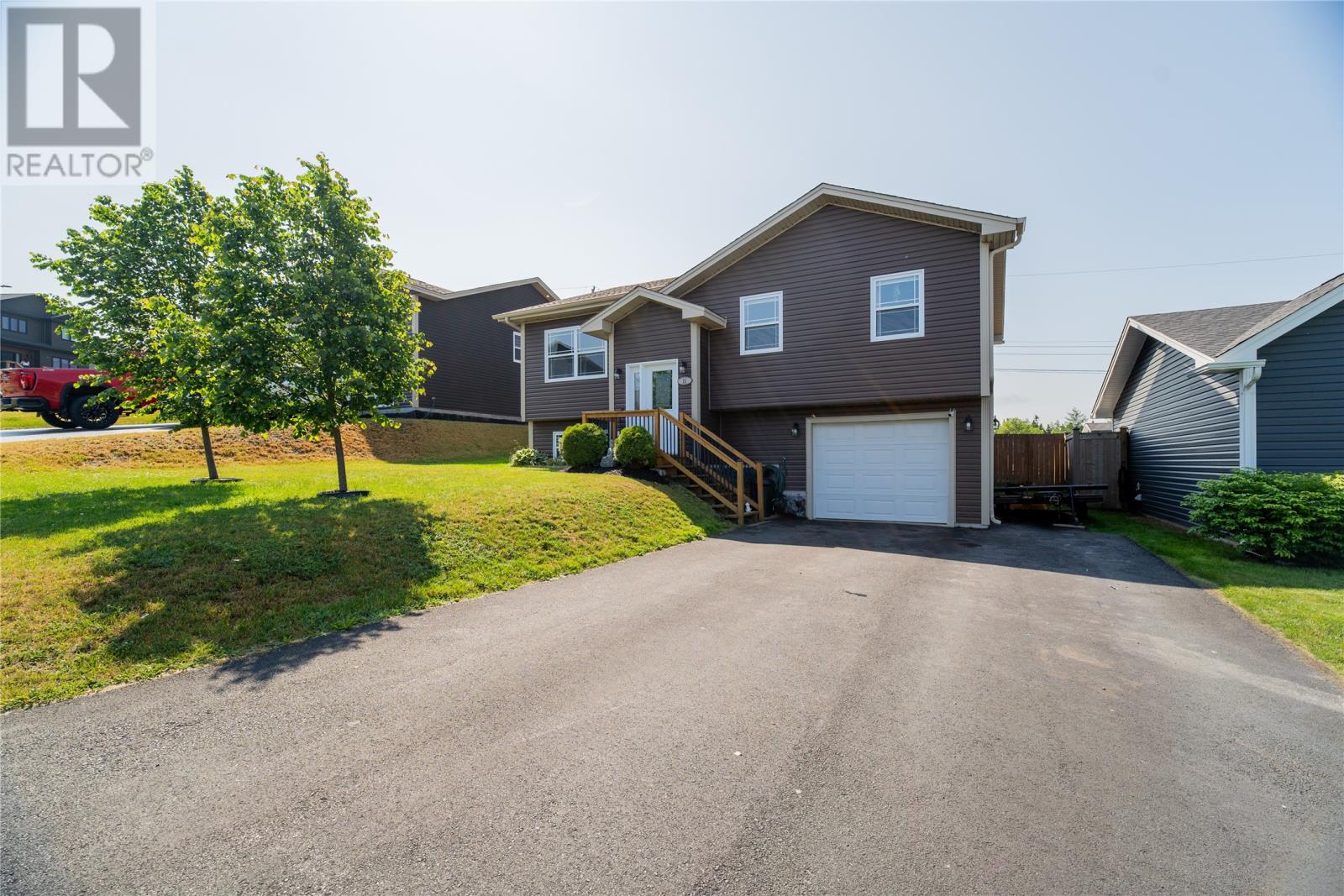 11 Heidi Crescent, Conception Bay South — photo 2