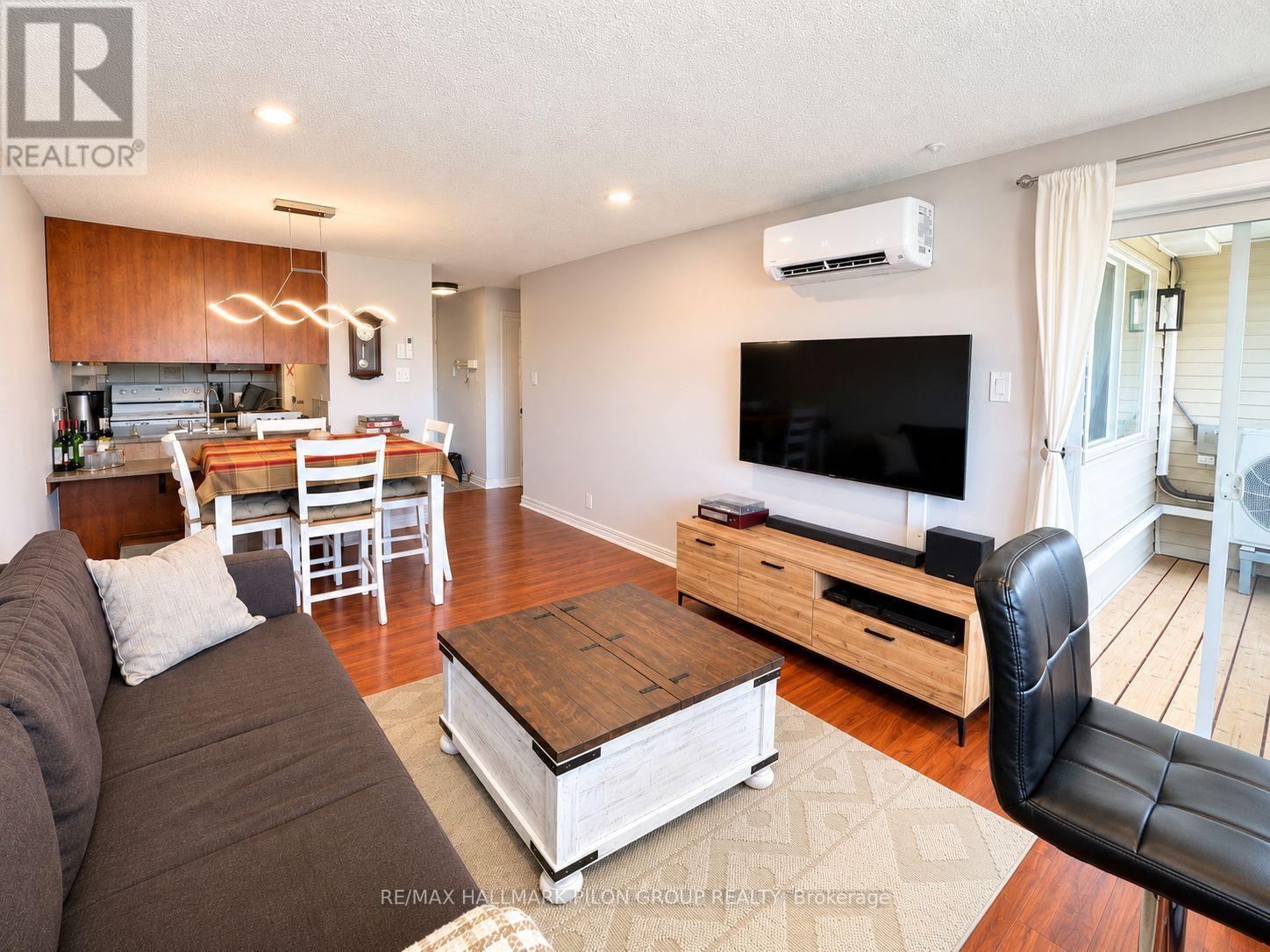 405 - 6532 Bilberry Drive, Ottawa, Ontario  K1C 4N9 - Photo 4 - X13682526