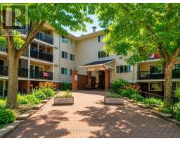 405 - 6532 BILBERRY DRIVE, Ottawa, Ontario