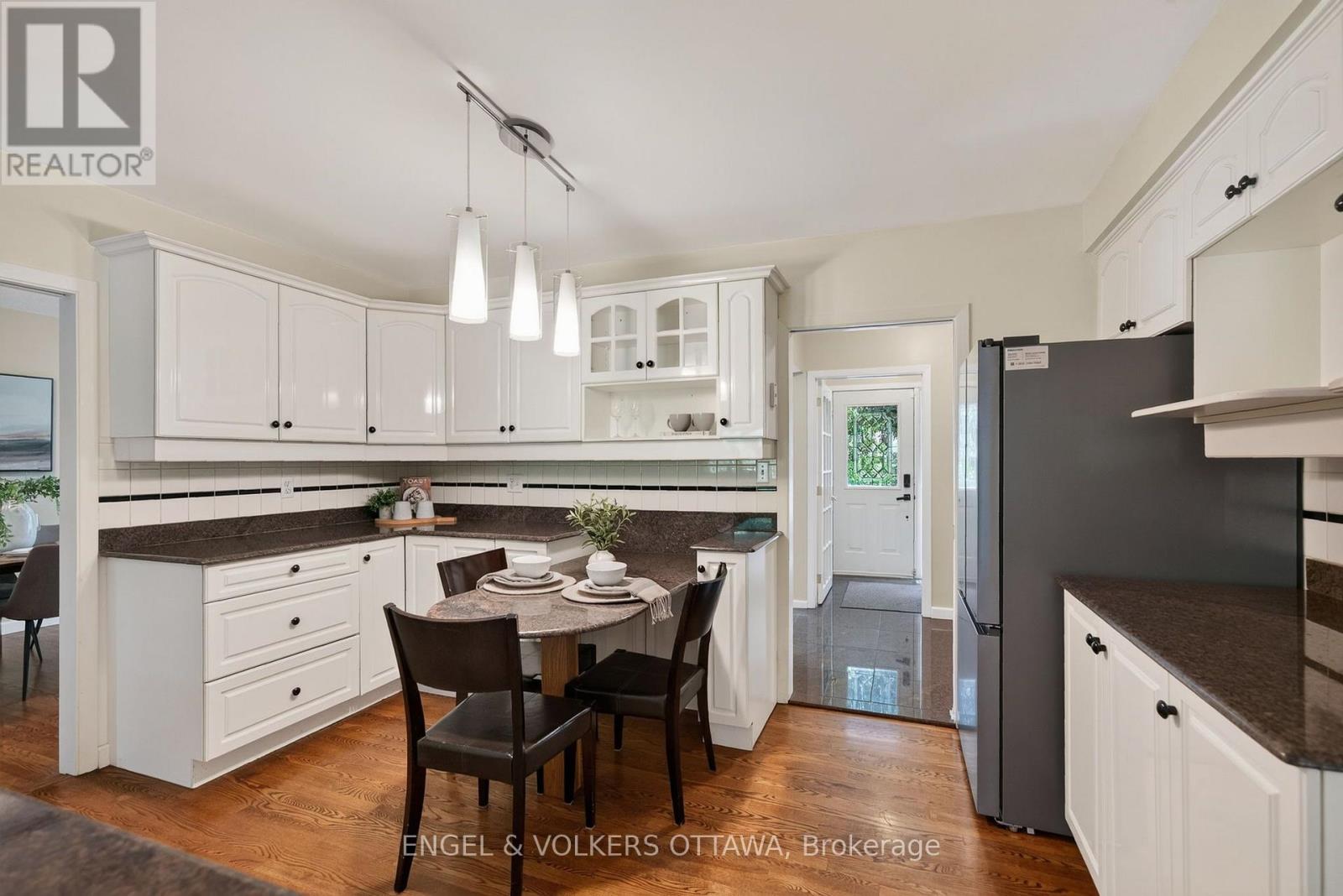 905 Garwood Avenue, Ottawa, Ontario  K1V 6X2 - Photo 14 - X13682530