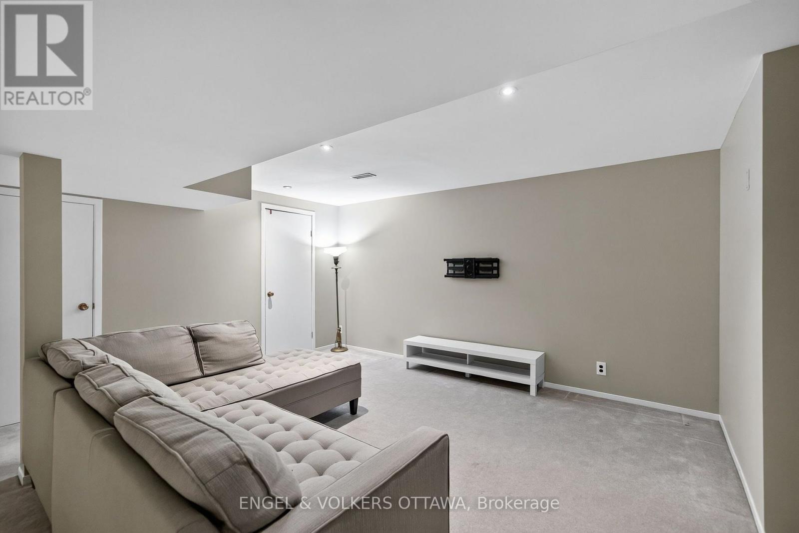 905 Garwood Avenue, Ottawa, Ontario  K1V 6X2 - Photo 33 - X13682530