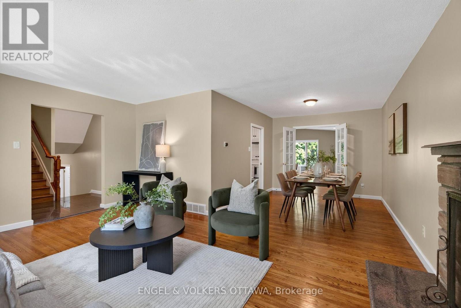 905 Garwood Avenue, Ottawa, Ontario  K1V 6X2 - Photo 9 - X13682530