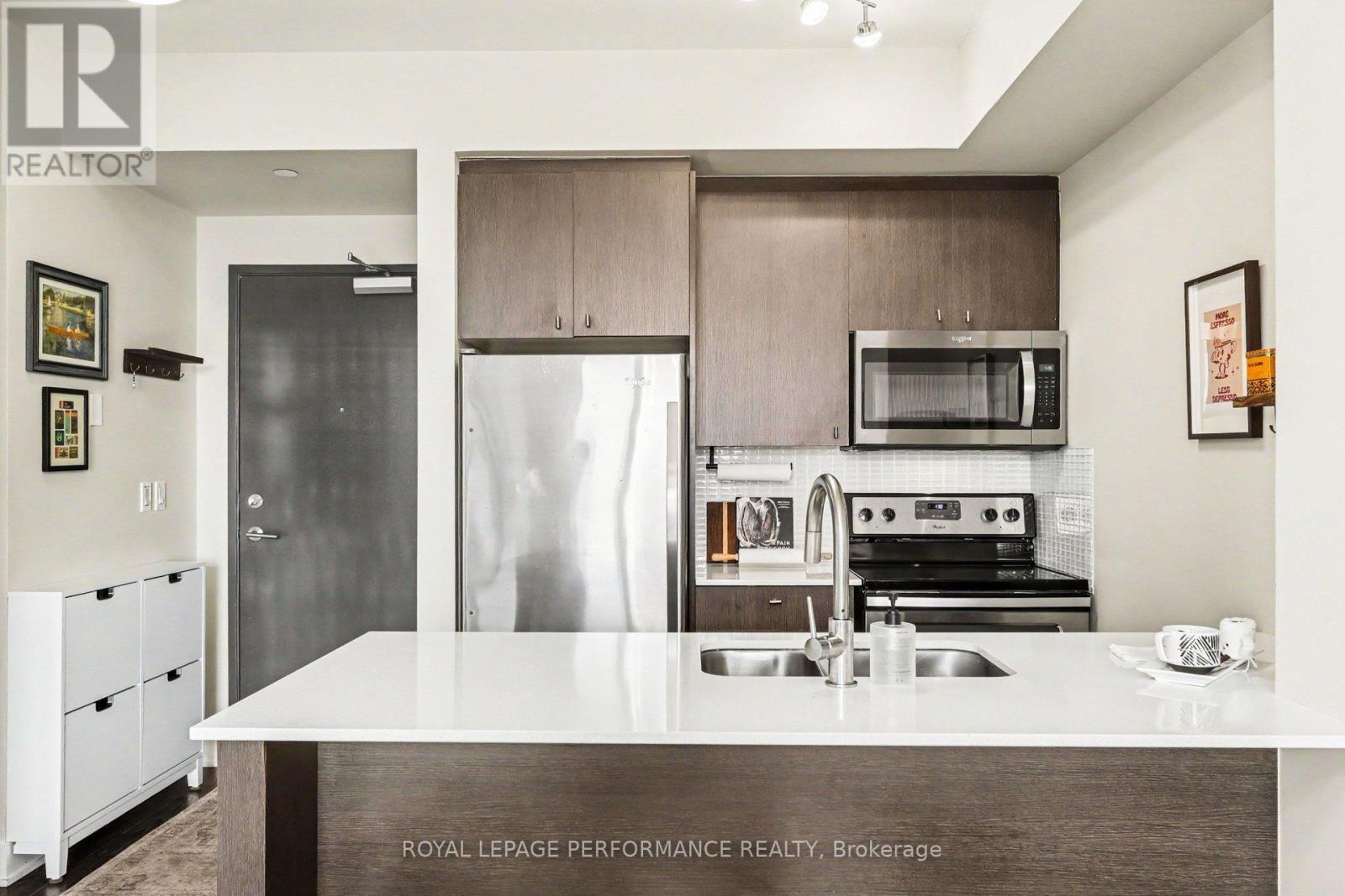 1008 - 118 Holmwood Avenue, Ottawa, Ontario  K1S 5J5 - Photo 4 - X13682548