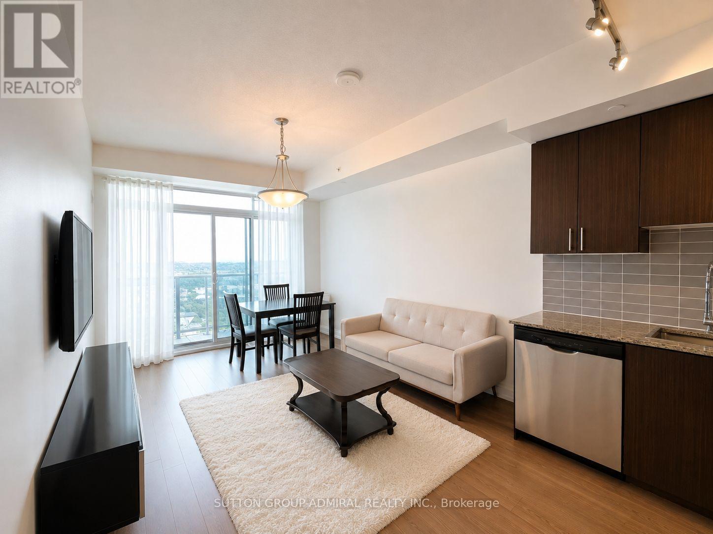 1915 - 7165 Yonge Street, Markham, Ontario  L3T 0C9 - Photo 2 - N13682304