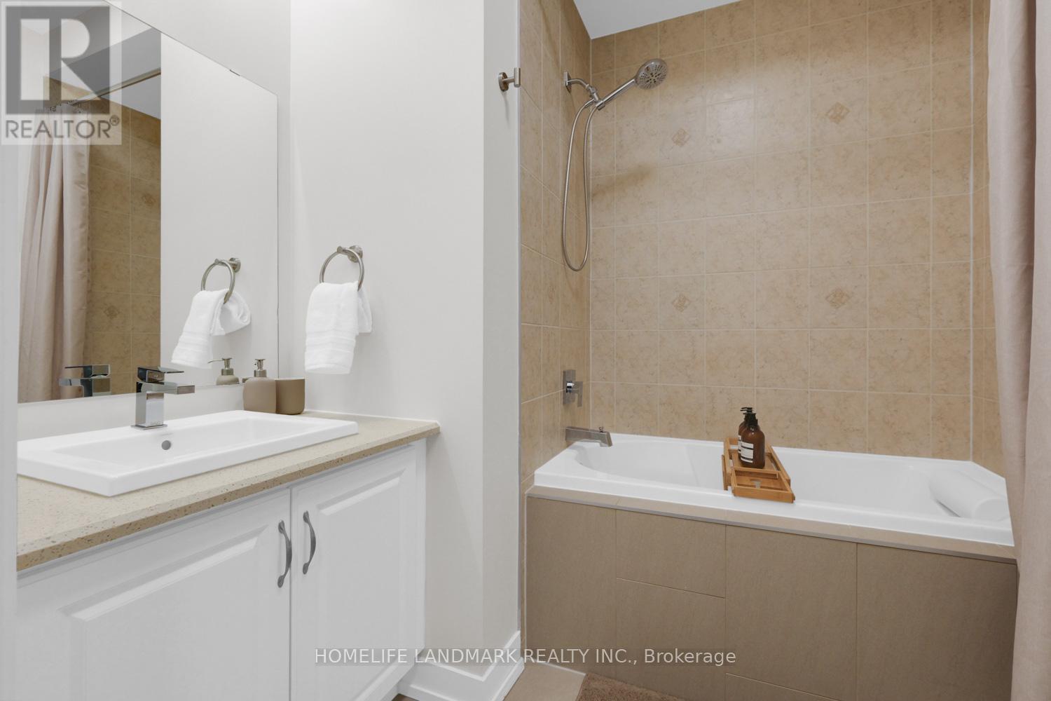 217 Salterton Circle, Vaughan, Ontario  L6A 4Z2 - Photo 21 - N13682328