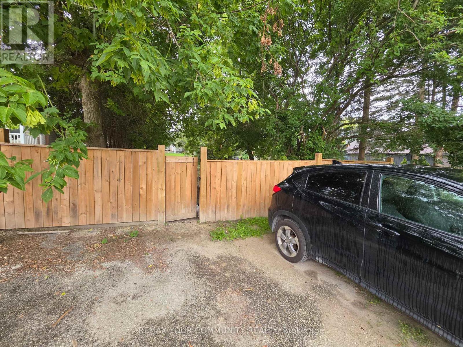 20 Queen Street, Innisfil (Cookstown), Ontario  L0L 1L0 - Photo 3 - N13682422