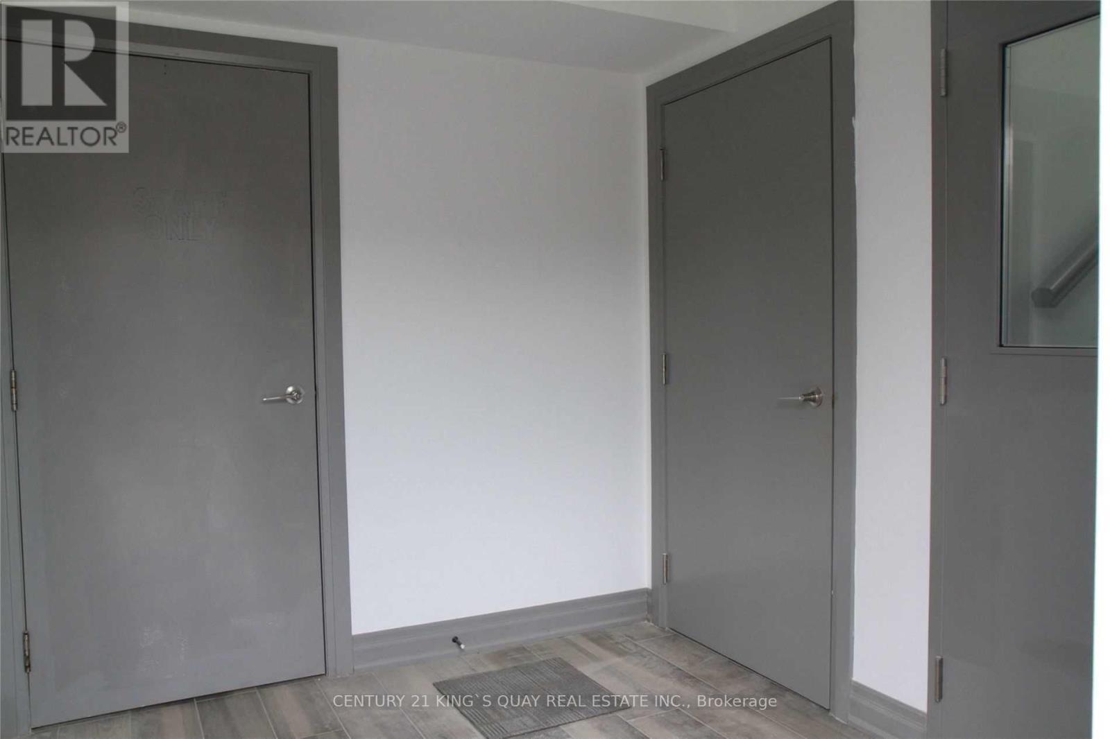 B - 70 Shields Court, Markham, Ontario L3R 9T5 - Photo 11 - N13682452