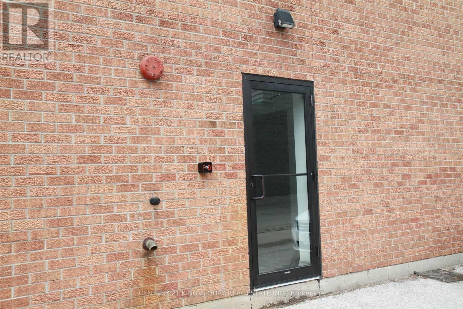 B - 70 Shields Court, Markham, Ontario L3R 9T5 - Photo 2 - N13682452