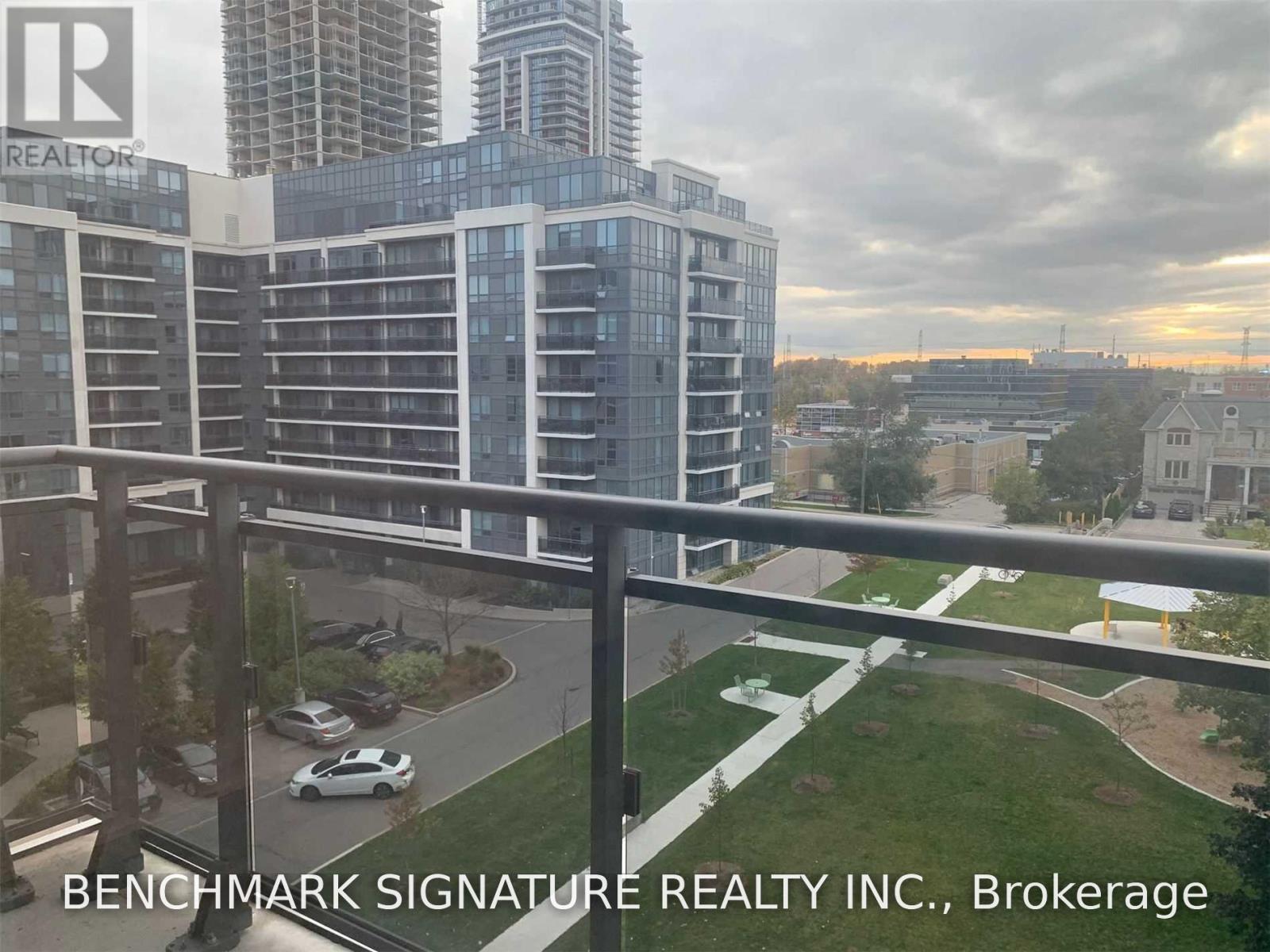717 - 376 Highway 7 Road E, Richmond Hill, Ontario L4B 0C7 - Photo 11 - N13682496