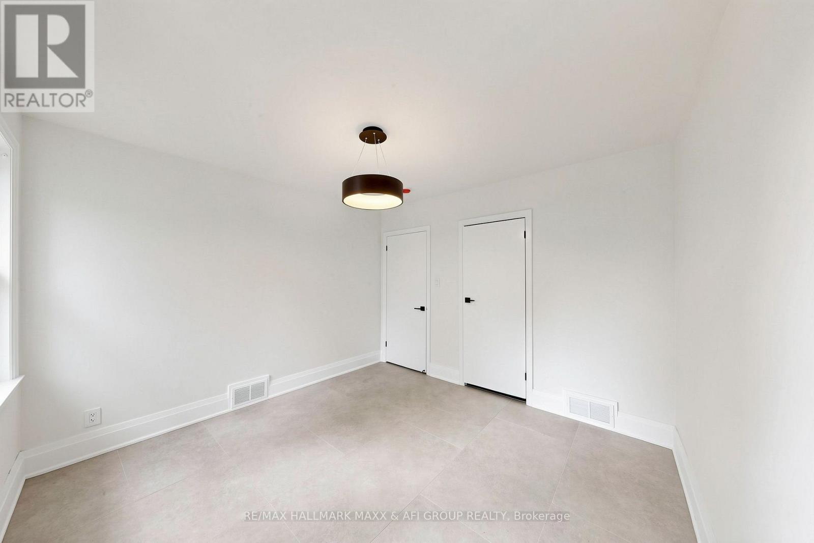 25 Harding Boulevard, Richmond Hill, Ontario  L4C 1S7 - Photo 17 - N13682538
