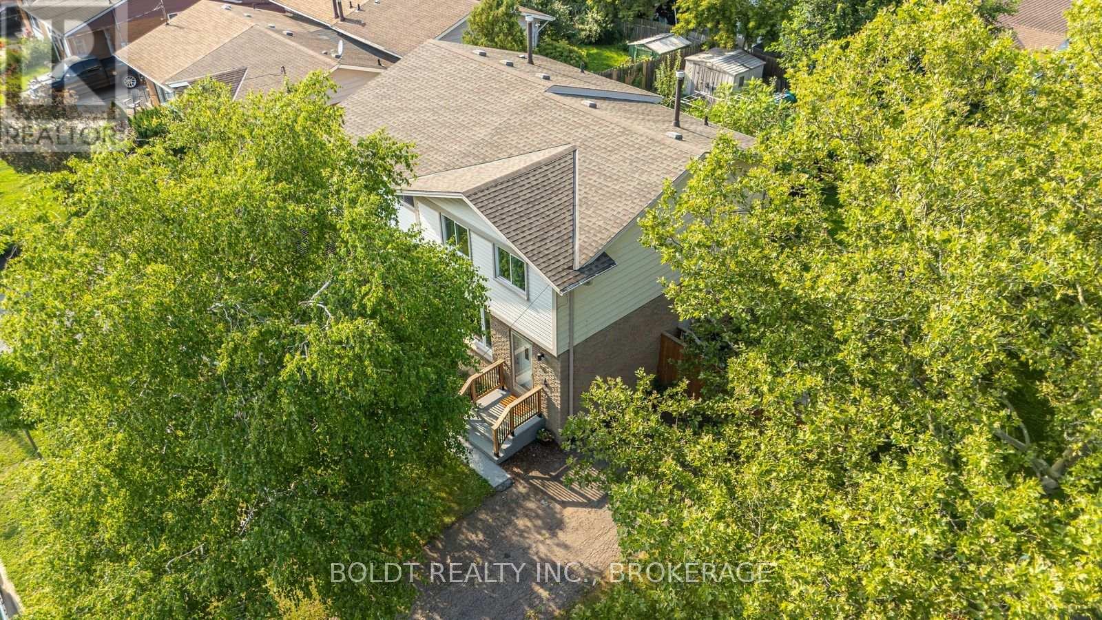 47 BRACKENCREST ROAD, St. Catharines, Ontario