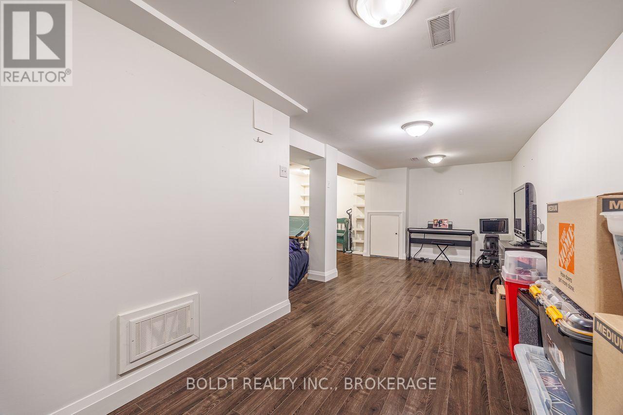 47 Brackencrest Road, St. Catharines, Ontario  L2P 3K7 - Photo 15 - X13682428
