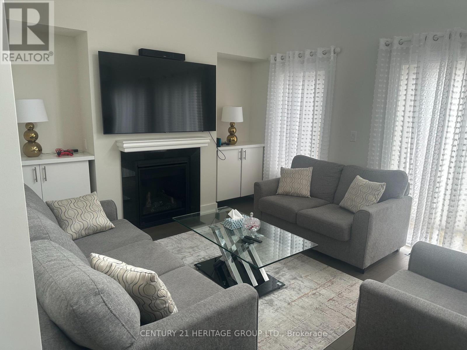 32 Ruby Crescent, Orillia, Ontario  L3V 8M3 - Photo 3 - S13682426