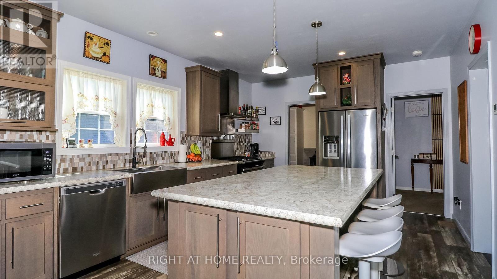 13009 County Road 16 Drive, Tay (Waubaushene), Ontario  L0K 2C0 - Photo 13 - S13682474