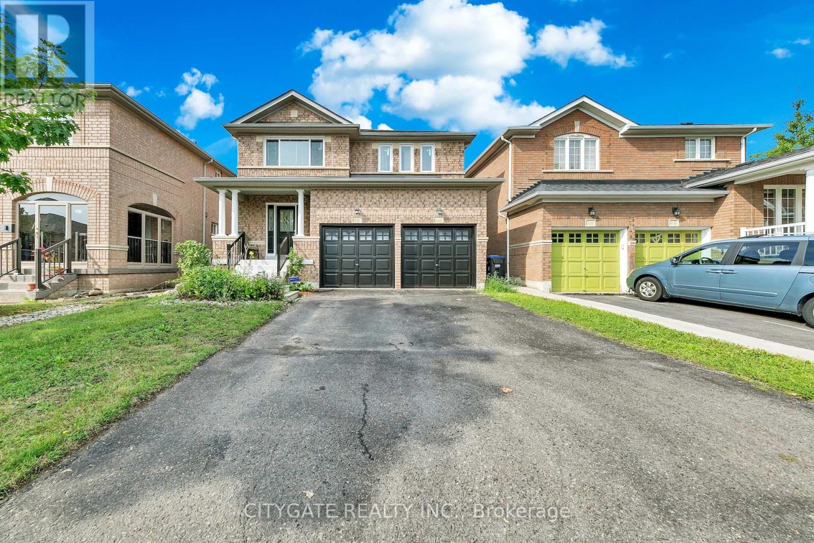 40 LINDERWOOD DRIVE, Brampton, Ontario